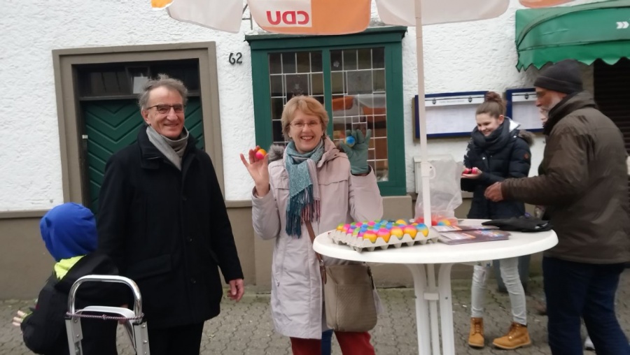 Die Bensberger waren schon am Gründonnerstag, dem Markttag, vor Ort: