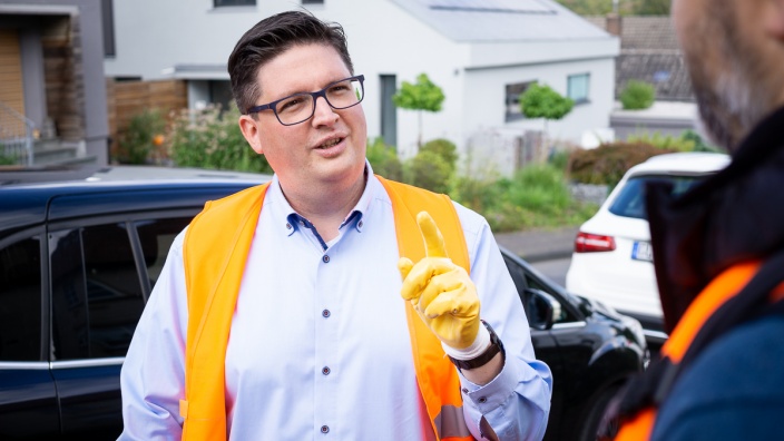 Christian Buchen im Wahlkampf. Foto: Thomas Merkenich/Bürgerportal